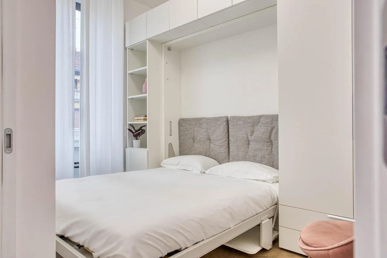 Loreto Charm - Urban Elegance Milan 0*,